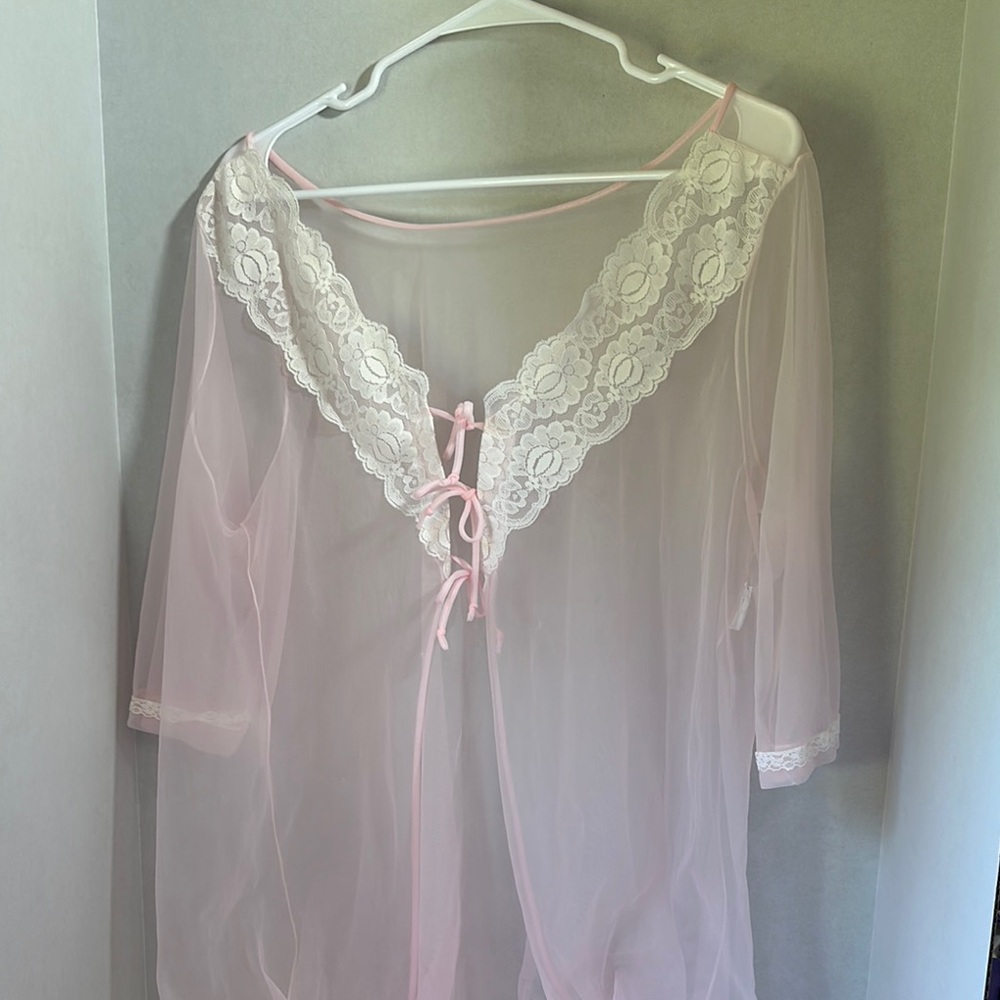 Montgomery ward vintage sheer pink robe size X